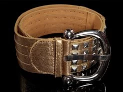 GOUDKLEURIGE BREDE RIEM MET STUDS